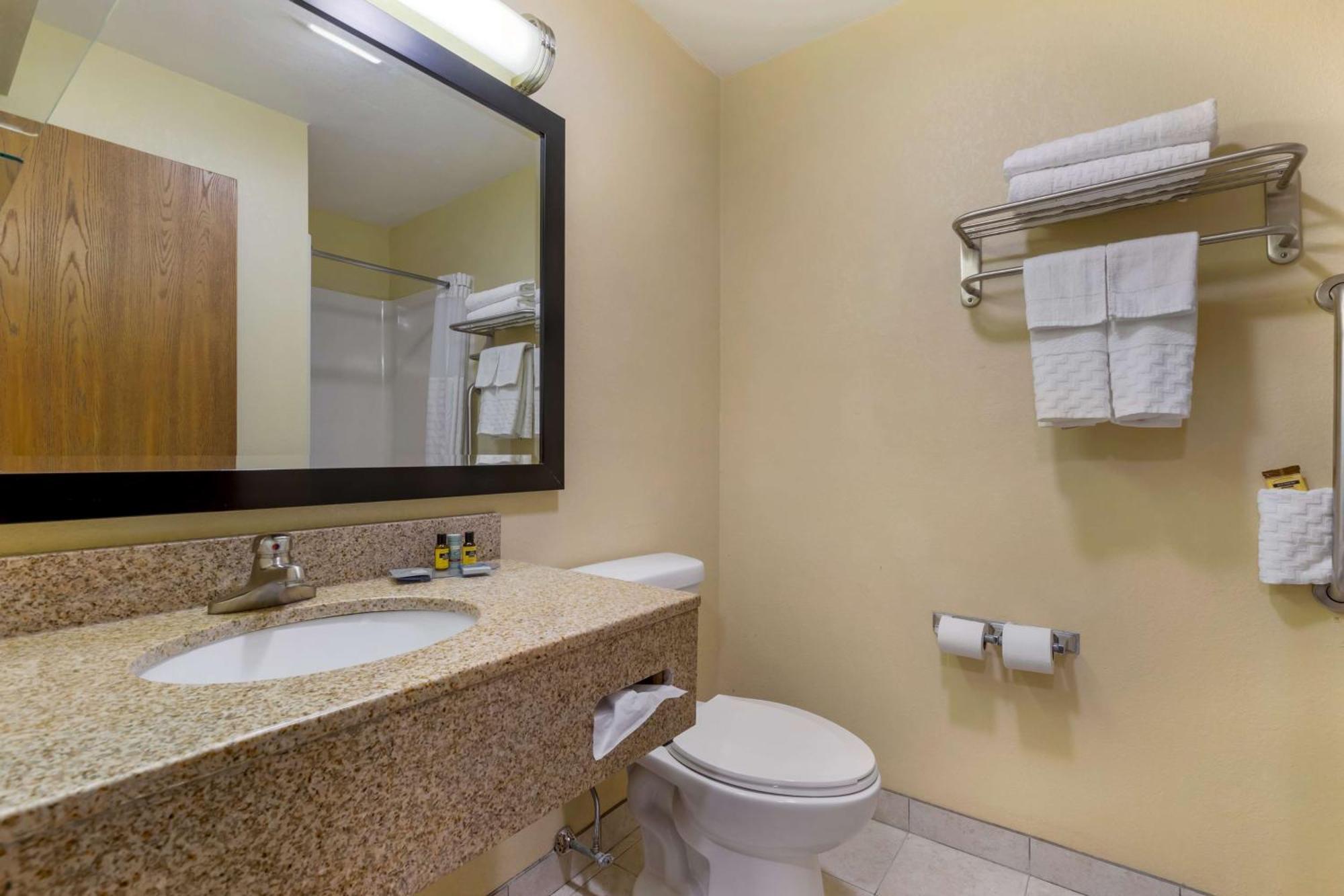 Best Western Plus Altoona Inn Luaran gambar