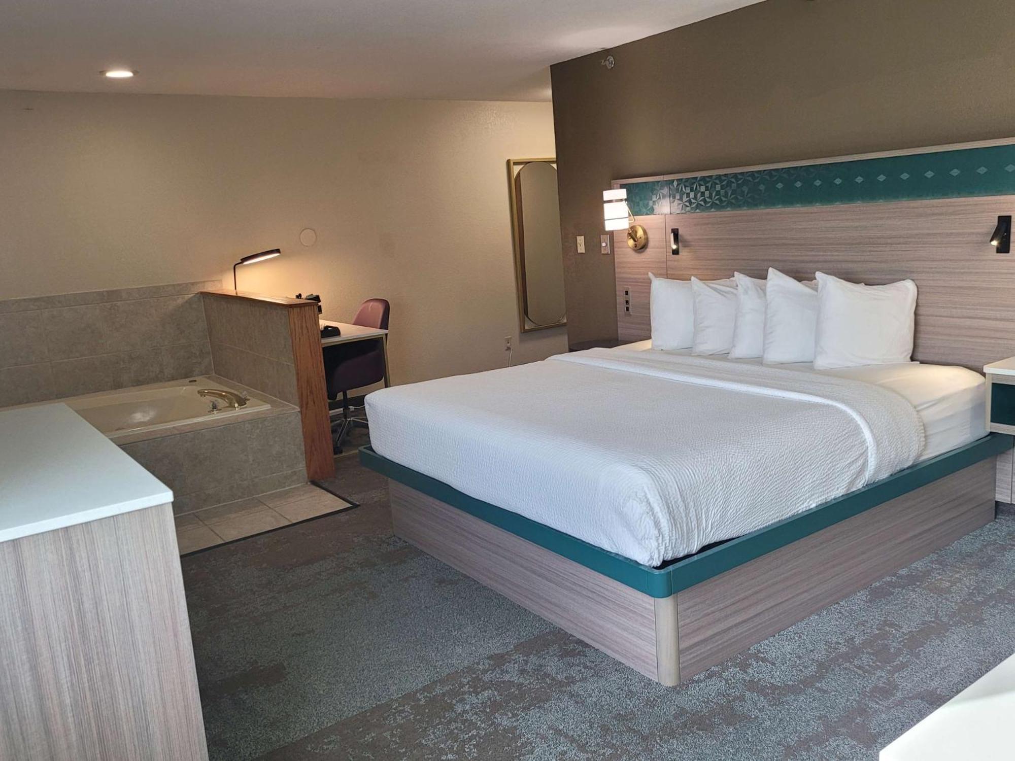 Best Western Plus Altoona Inn Luaran gambar